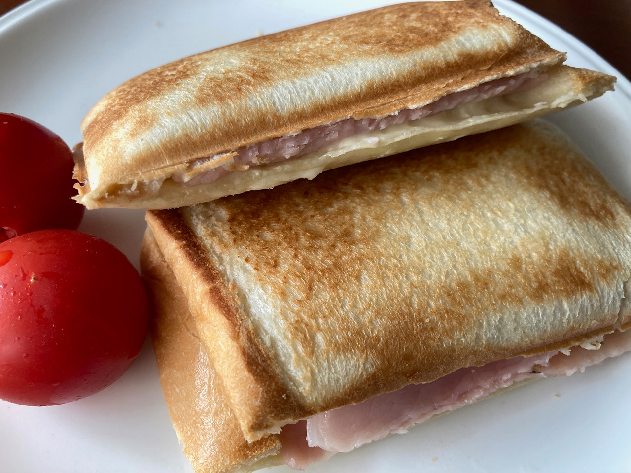 出来上がり。 食べたら、パプリカを入れて正解だった。
